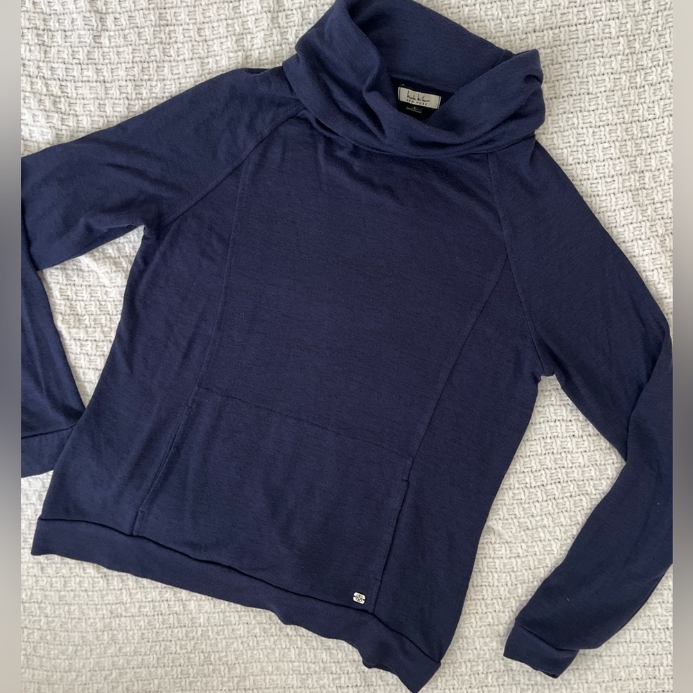 Nicole Miller Turtleneck Top Lightweight Knit Athletic Style Patch Pocket Front